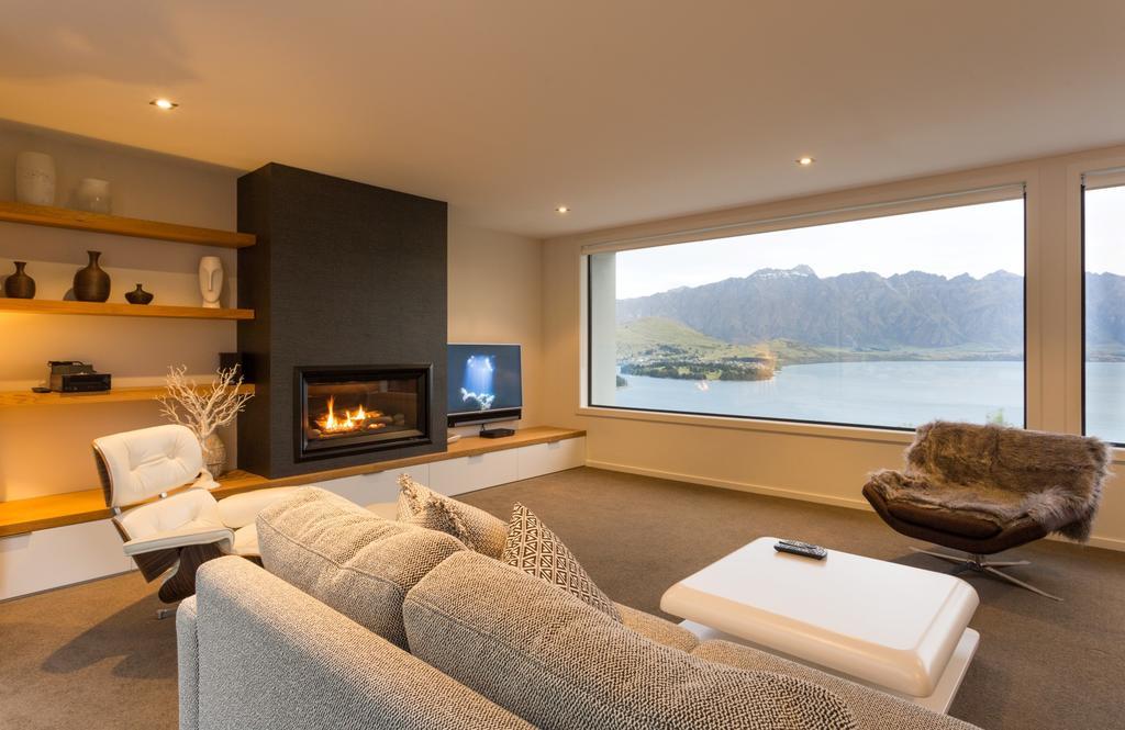 Fifteen By Amazing Accom Villa Queenstown Exterior photo